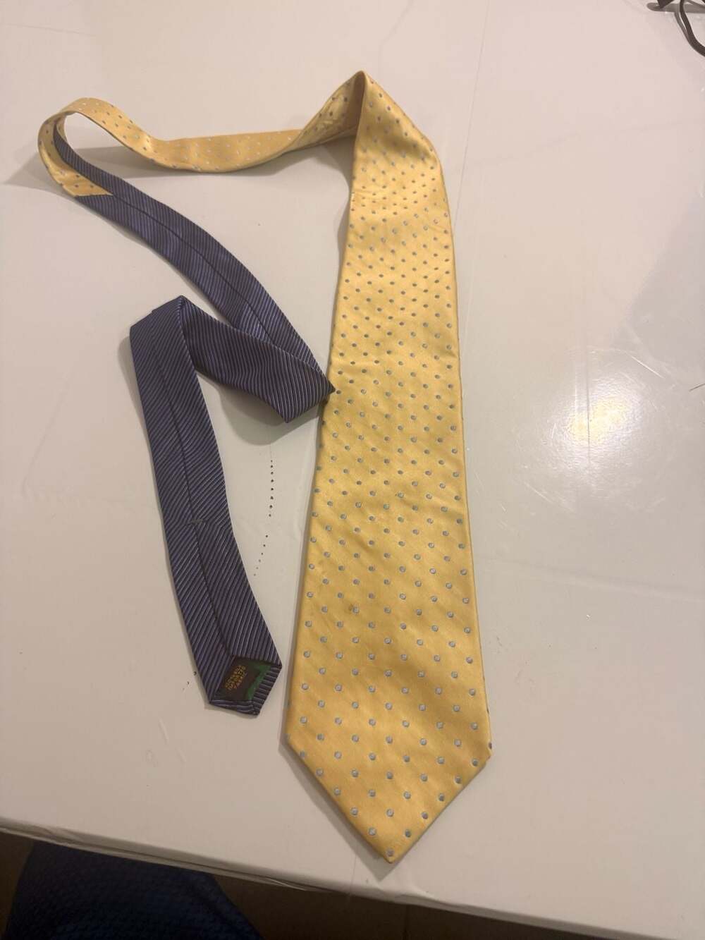 Tommy Hilfiger Silk Necktie Yellow Polka Dot